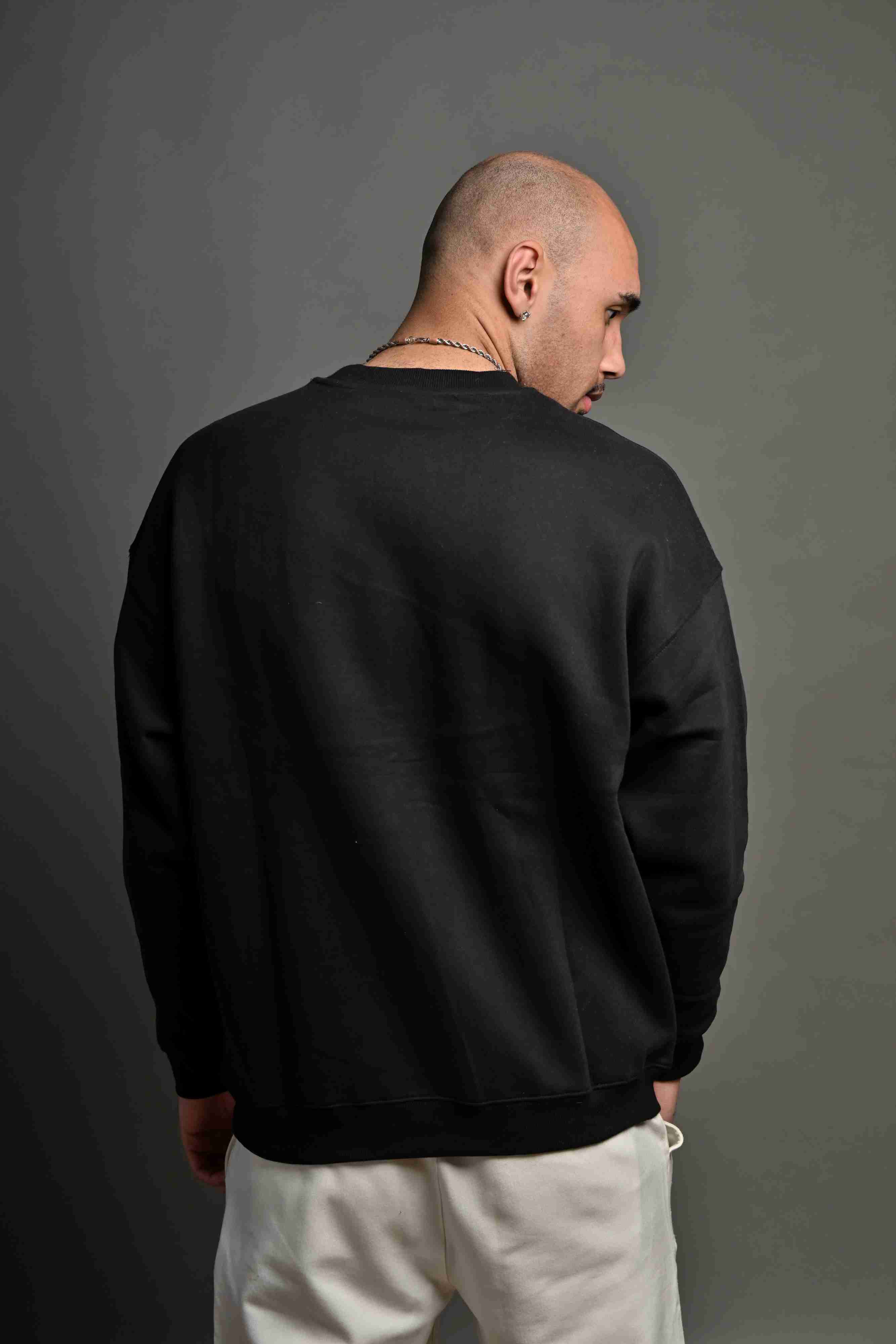 Arivera Oversized Crewneck - Premium Streetwear